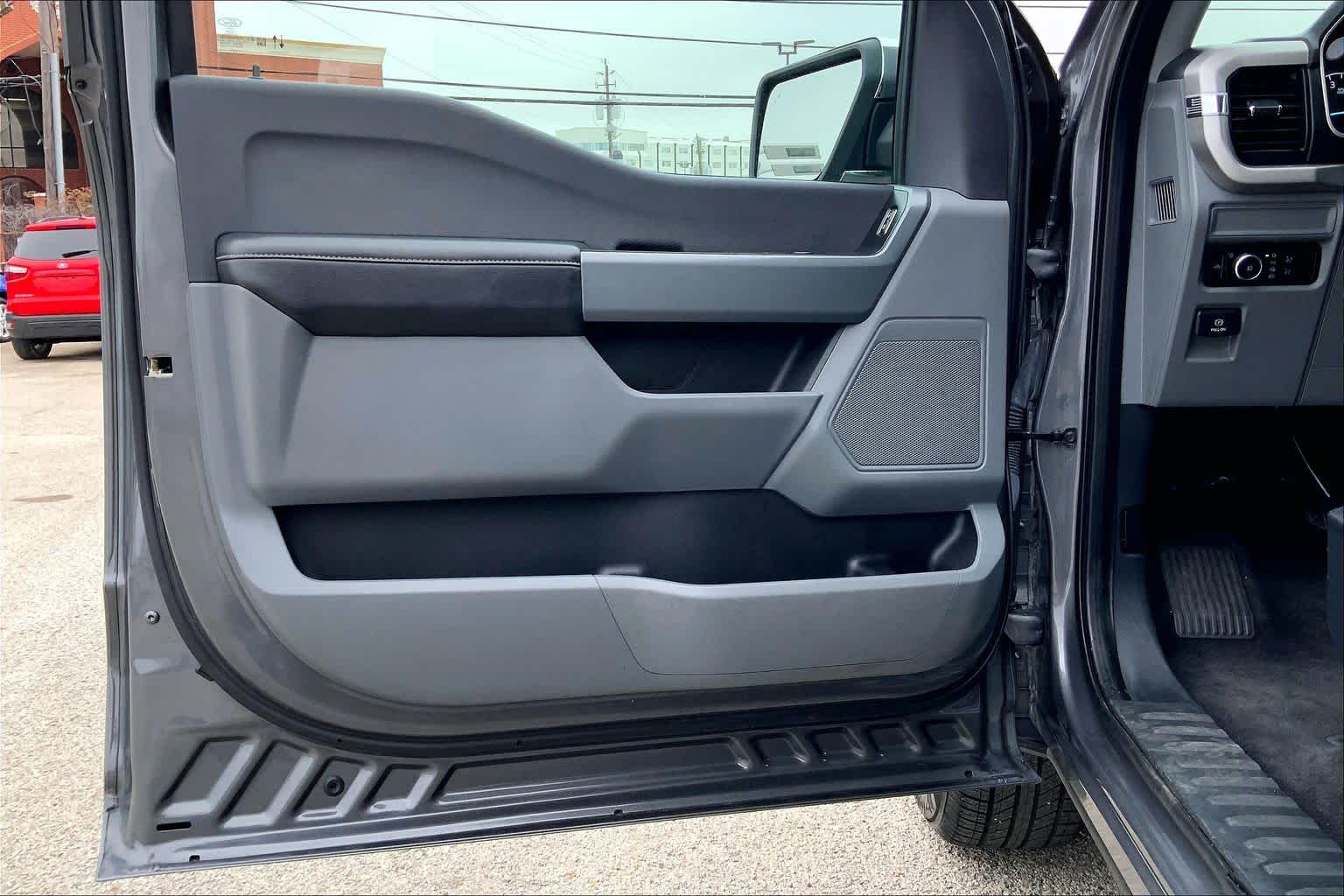 2023 Ford F-150 XLT - Photo 41