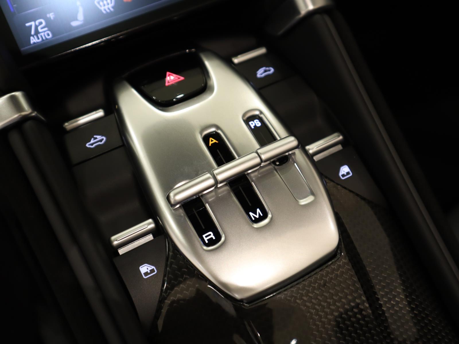 2024 Ferrari Roma Spider photo 27