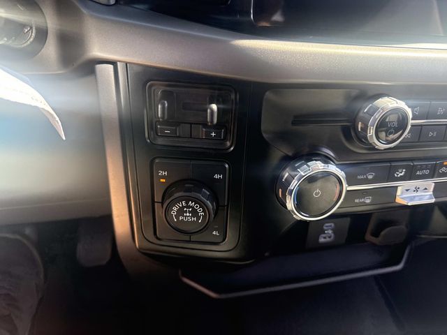 2024 Ford F-150 XLT photo 24