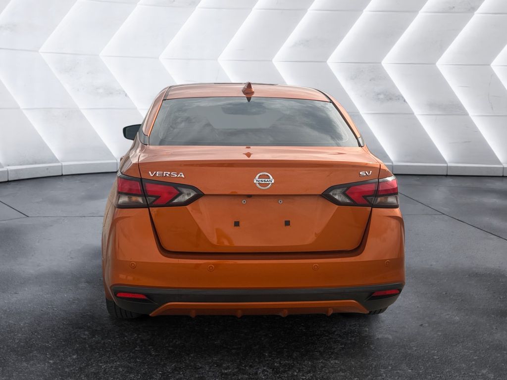 2021 Nissan Versa 1.6 SV photo 5