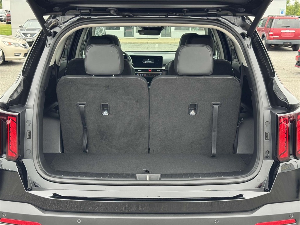 2025 Kia Sorento EX photo 29