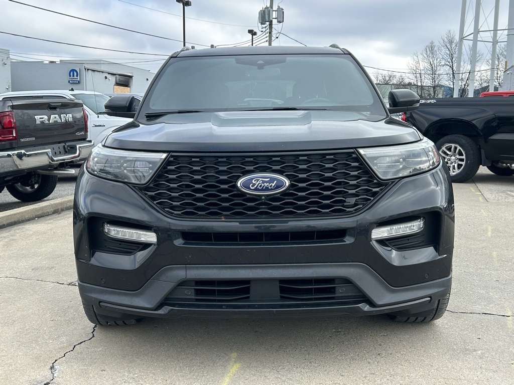 2020 Ford Explorer ST photo 2