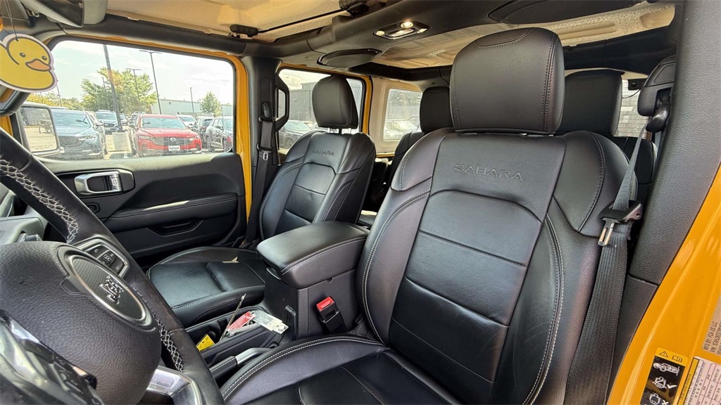 2021 Jeep Wrangler Unlimited Sahara photo 9