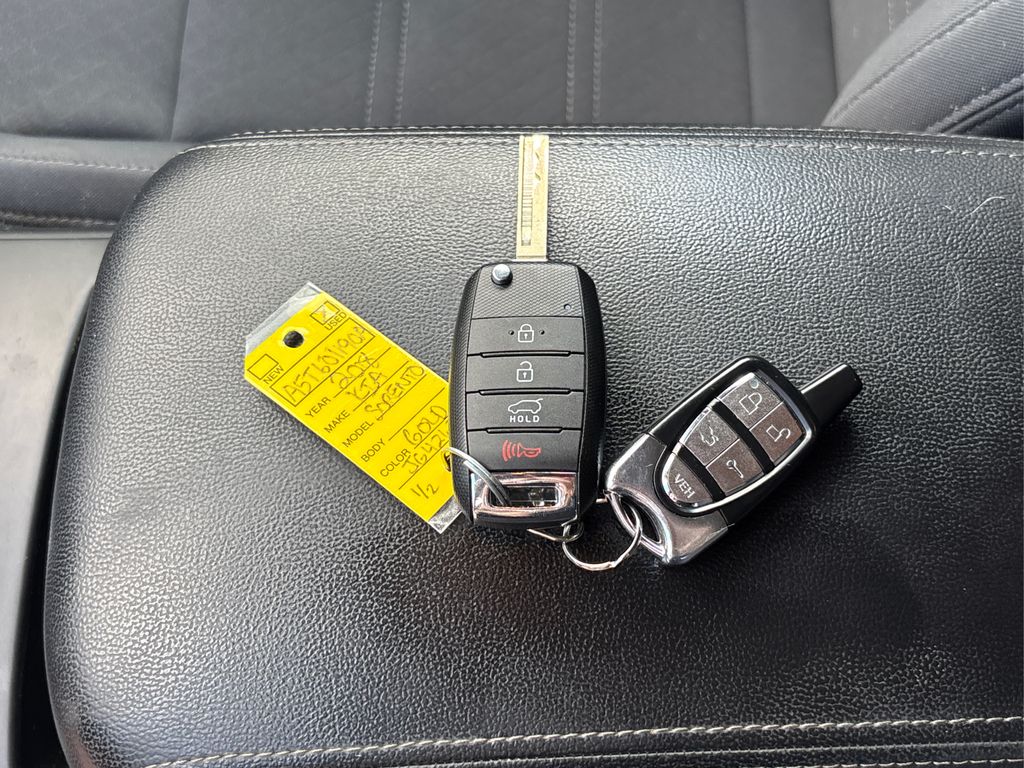 2018 Kia Sorento L photo 28