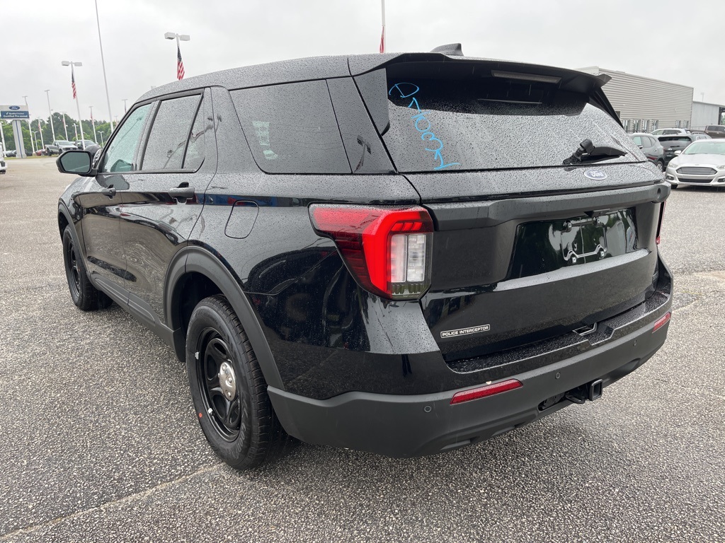 2025 Ford Explorer photo 4