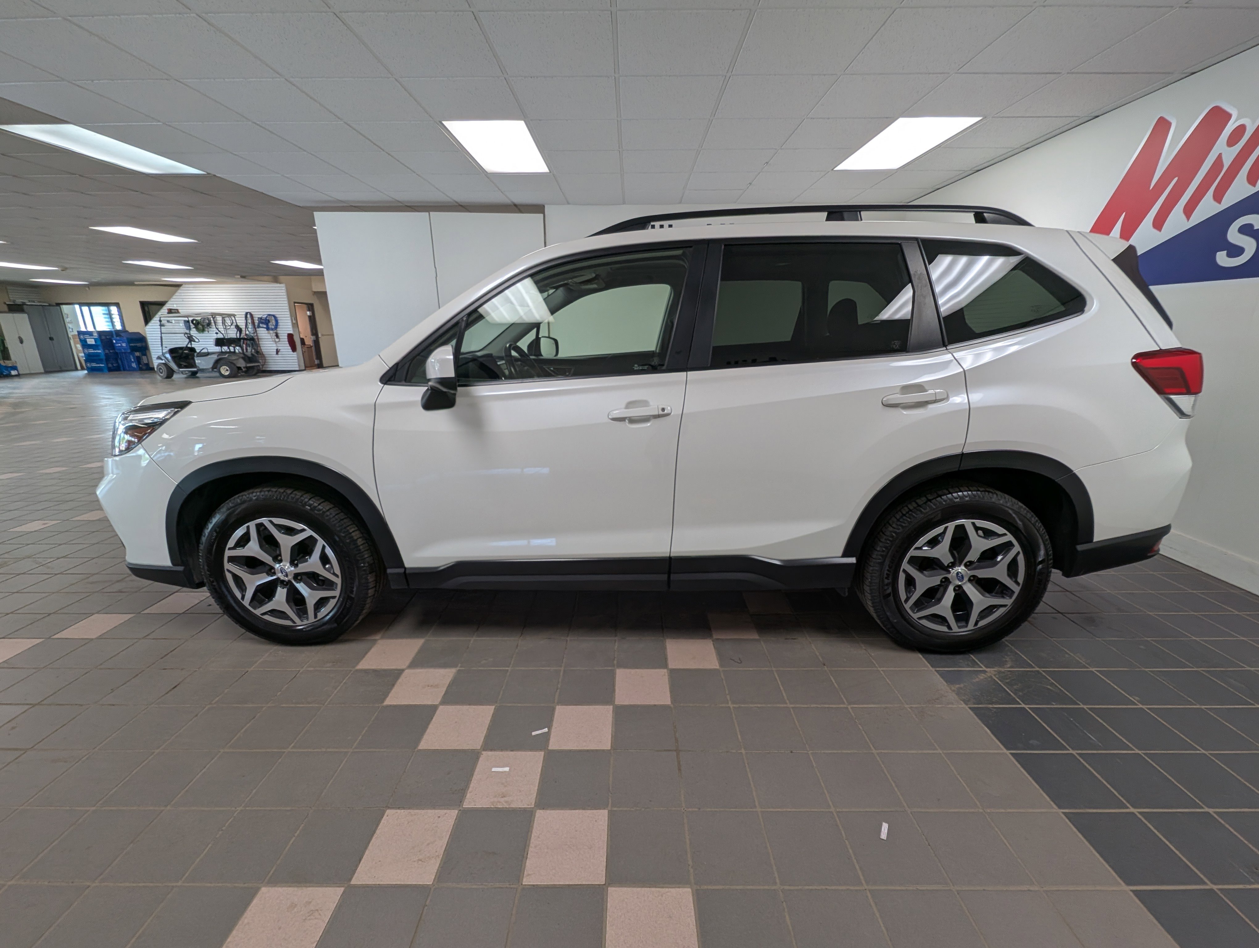 Used 2019 Subaru Forester Premium with VIN JF2SKAEC9KH447721 for sale in Hermantown, Minnesota