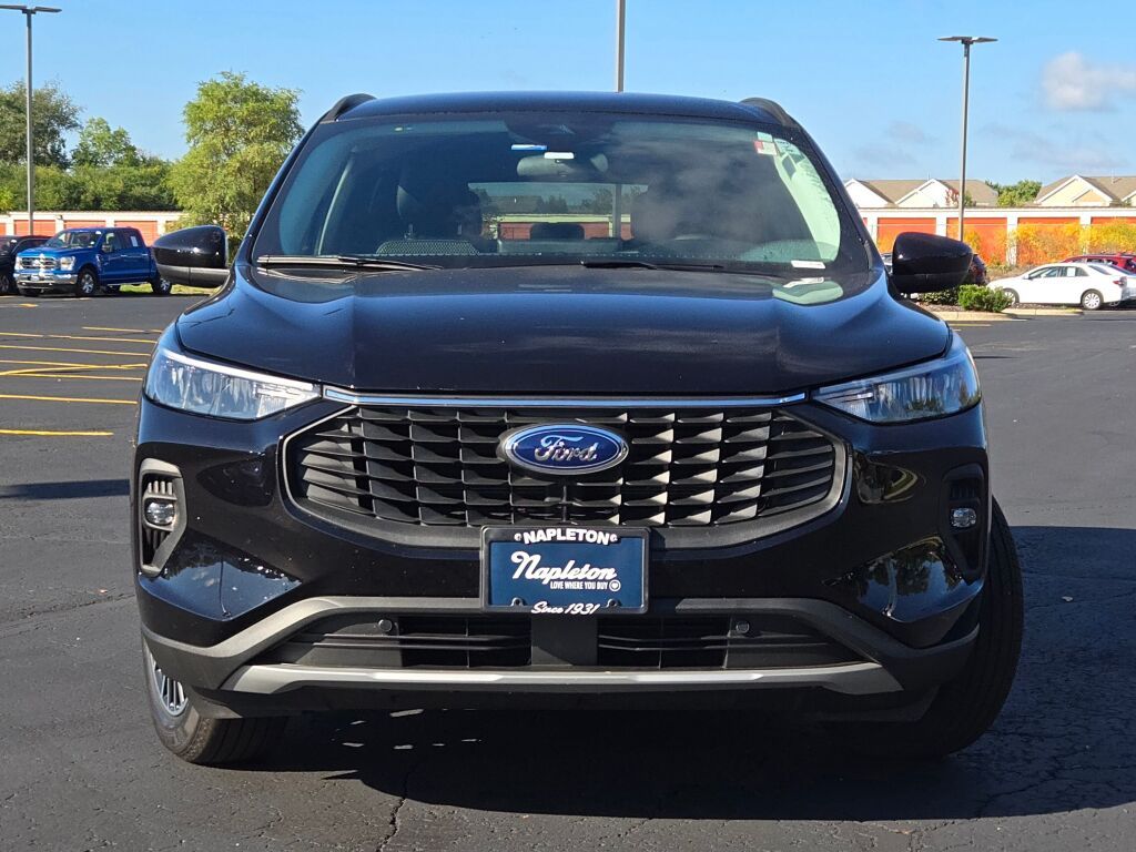 2024 Ford Escape Plug-In Hybrid Base photo 3