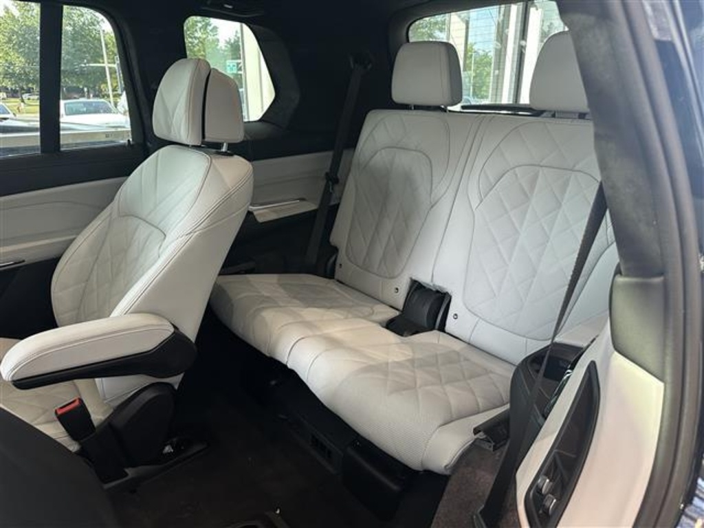 2026 Bmw X7 xDrive40i photo 14