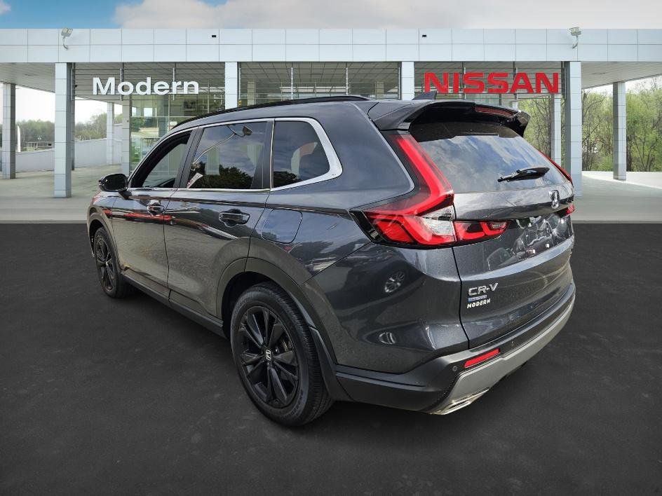 2024 Honda CR-V Hybrid Sport Touring photo 4