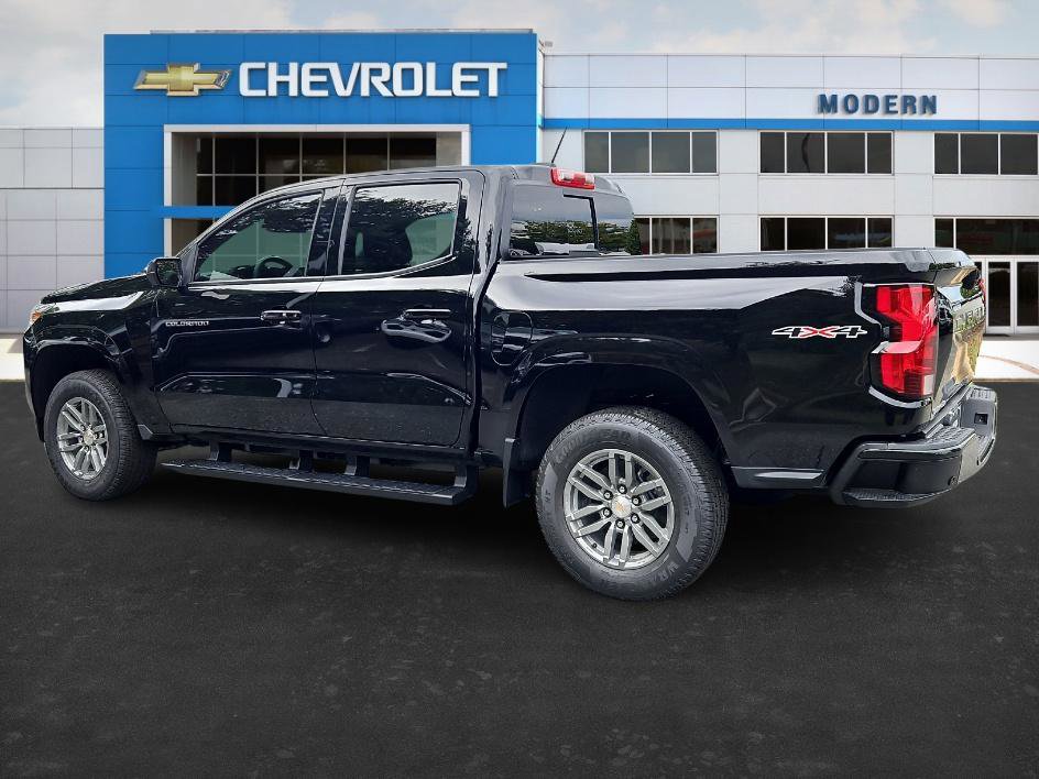 2026 Chevrolet Colorado LT photo 3