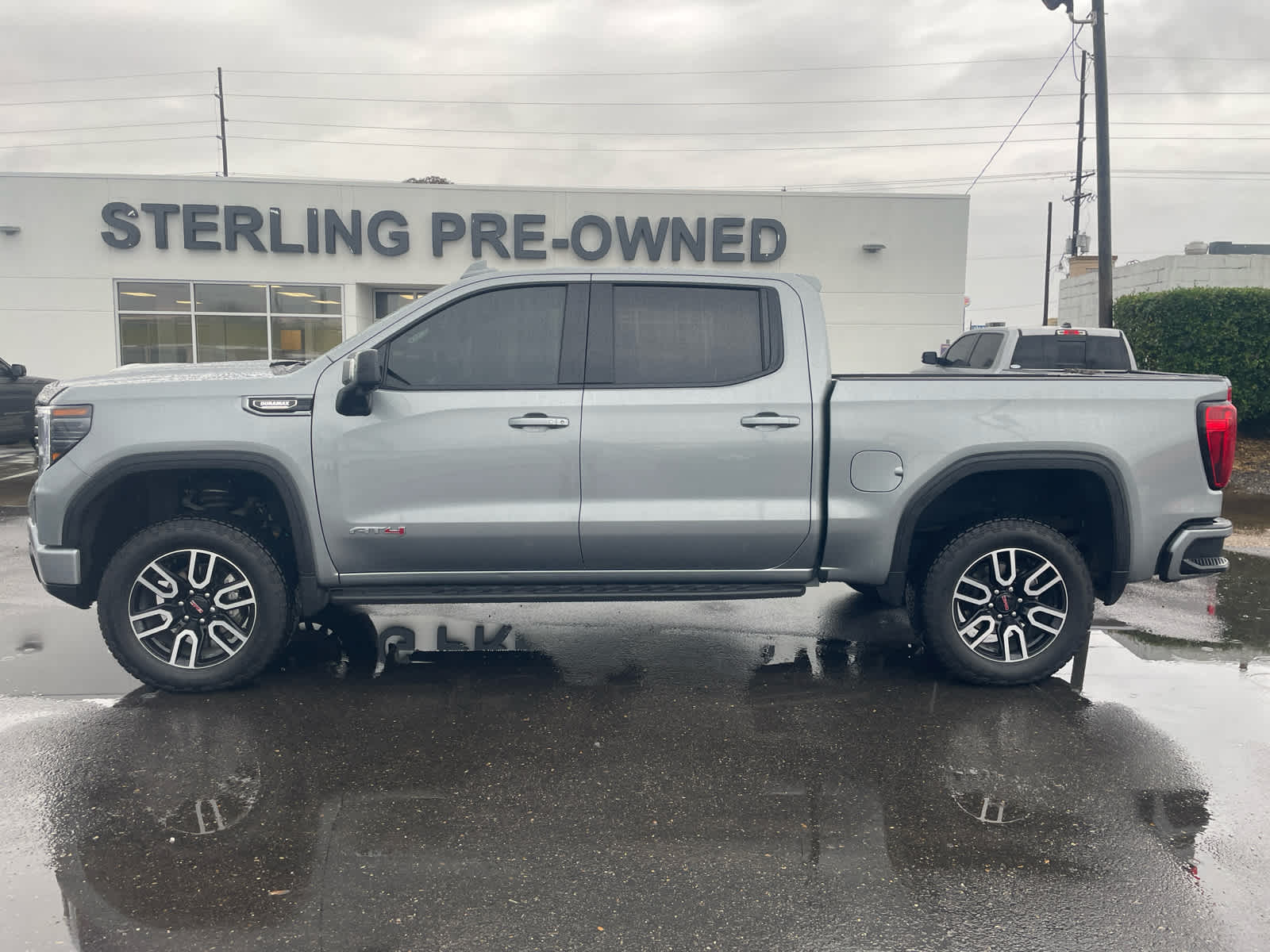 2025 GMC Sierra 1500 AT4's photo