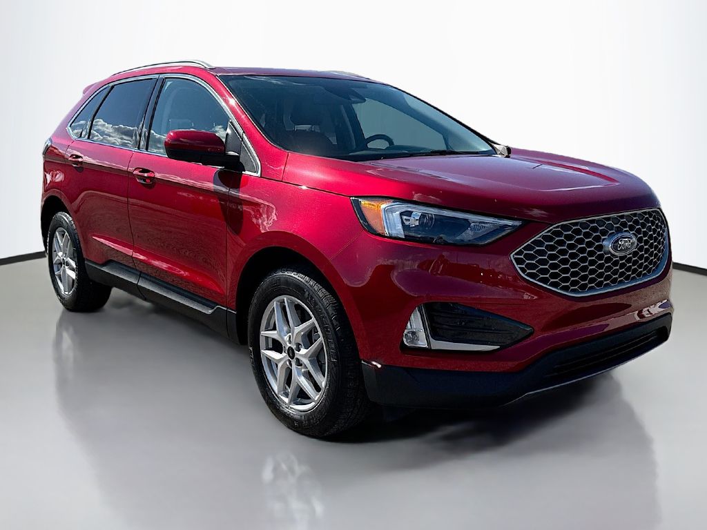 2024 Ford Edge SEL photo 2