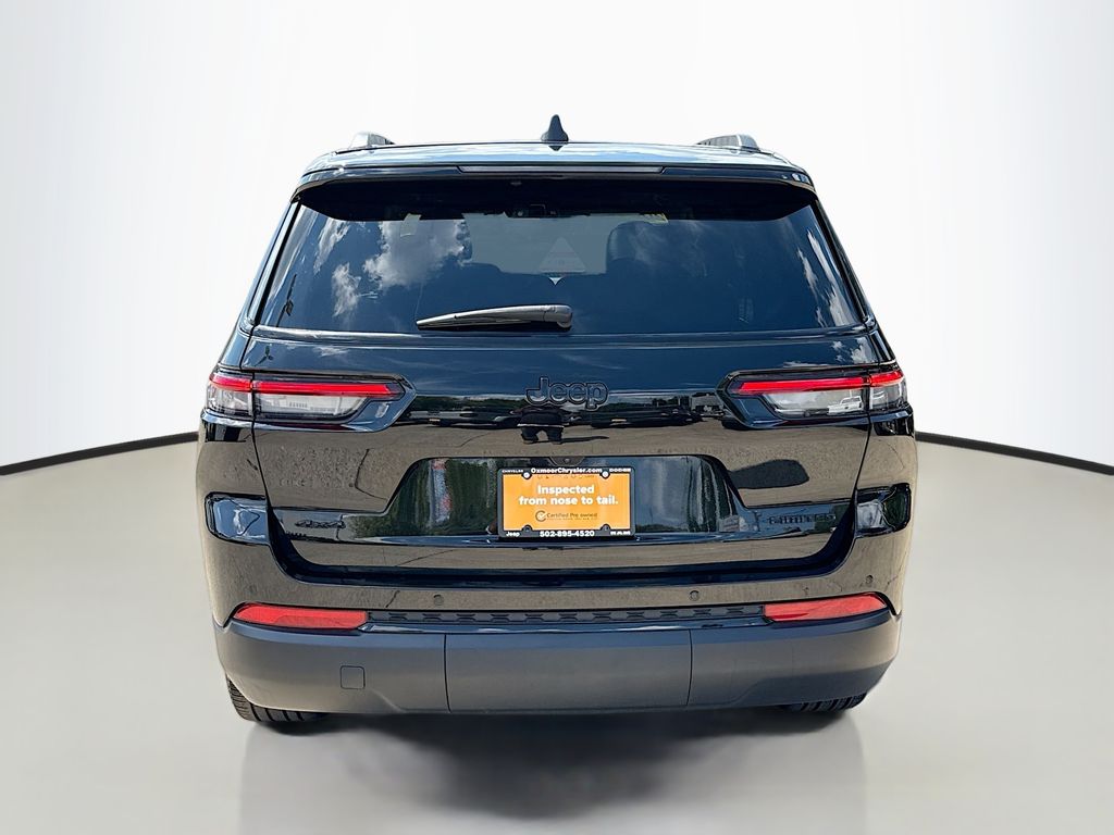 2024 Jeep Grand Cherokee Limited photo 4