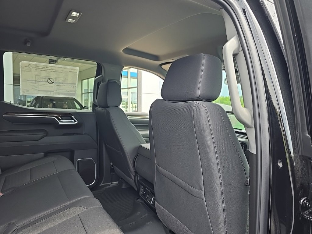 2026 Chevrolet Silverado 1500 RST photo 12