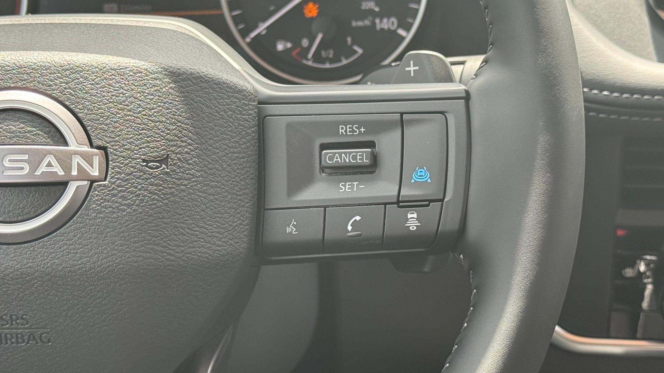 2026 Nissan Rogue SV photo 13