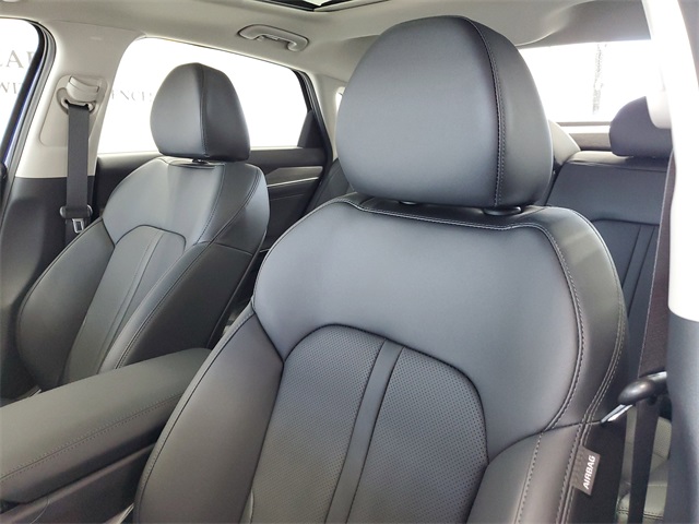 2025 Kia K5 EX photo 13