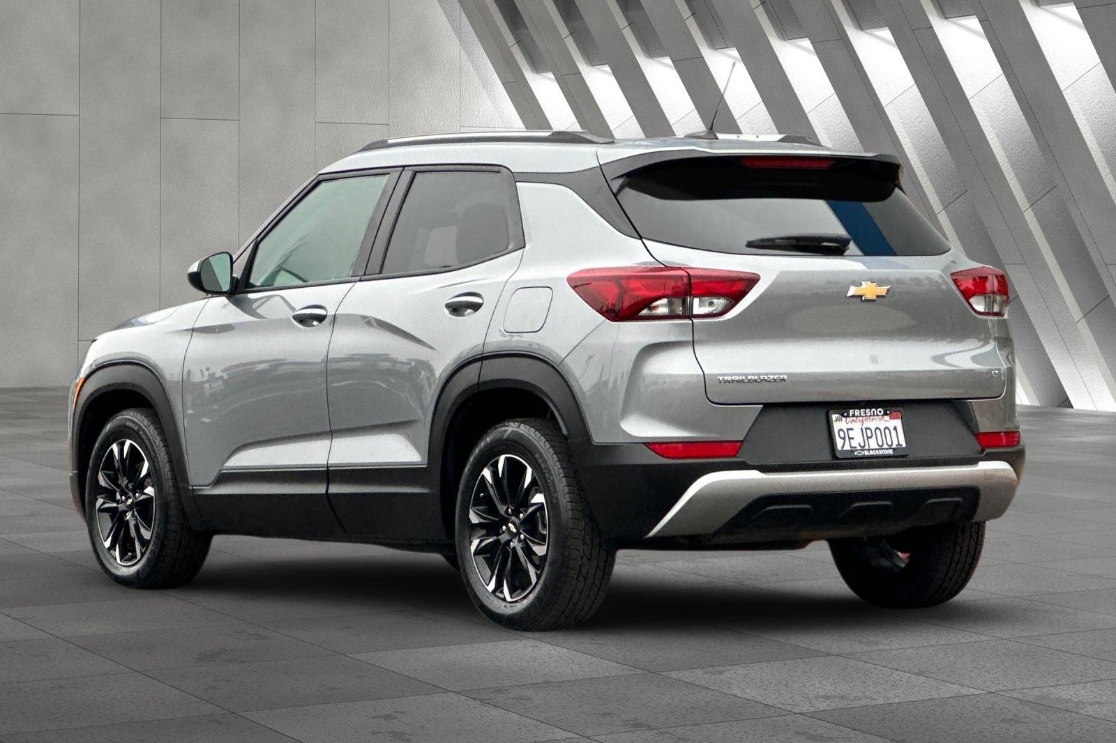 2023 Chevrolet Trailblazer LT photo 4