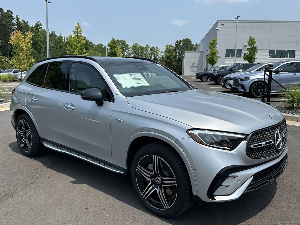 2025 Mercedes Benz GLC 350e 4MATIC photo 2