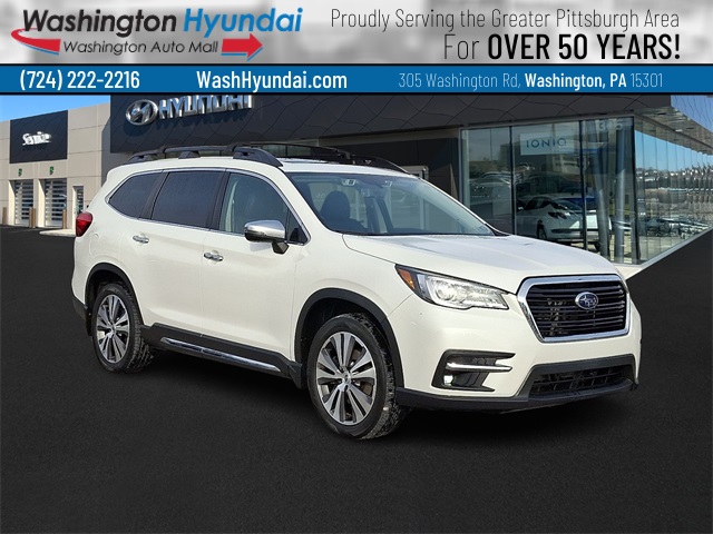 2022 Subaru Ascent Touring's photo