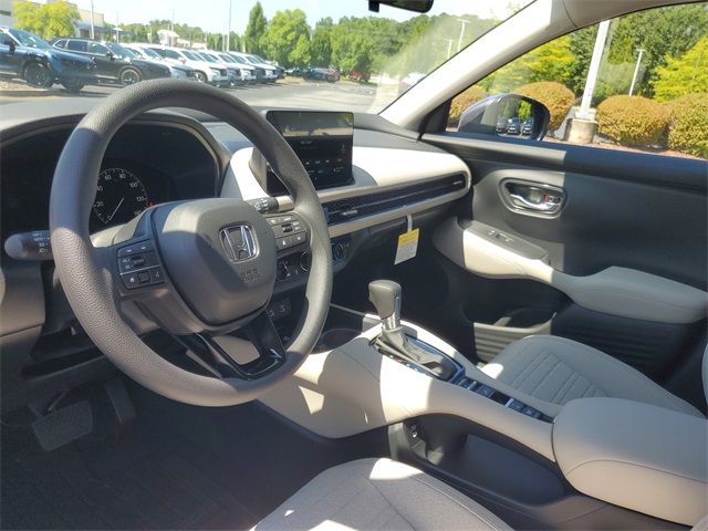 2026 Honda HR-V LX photo 12