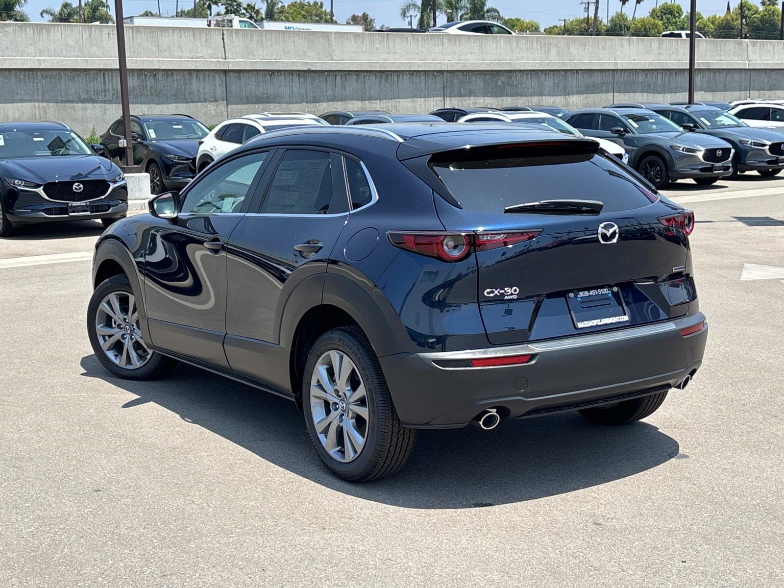 2025 Mazda CX-30 2.5 S Preferred photo 4