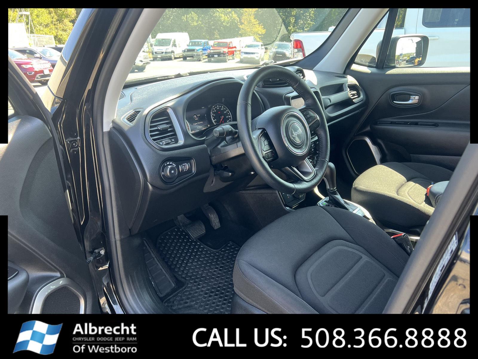 2022 Jeep Renegade Latitude photo 10