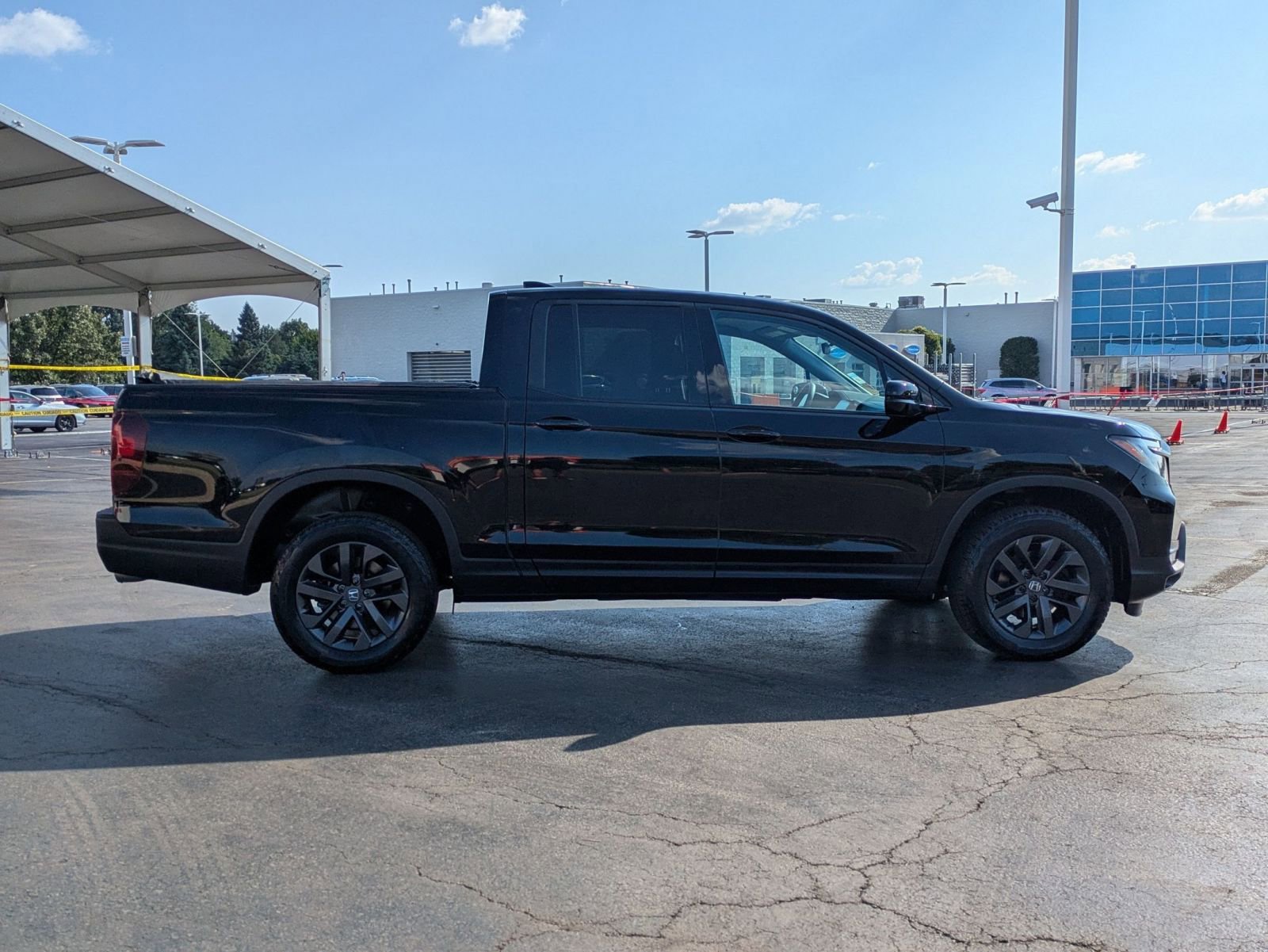 2021 Honda Ridgeline Sport photo 4