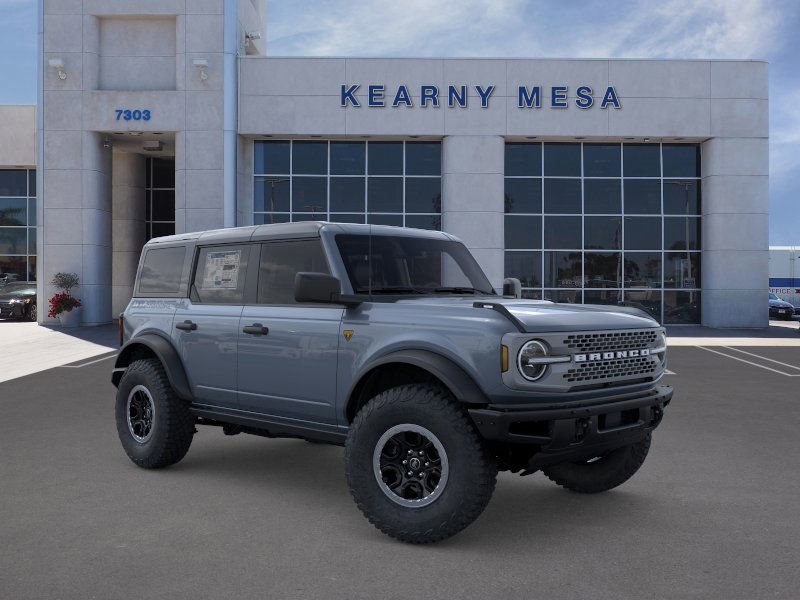 2025 Ford Bronco Badlands photo 6