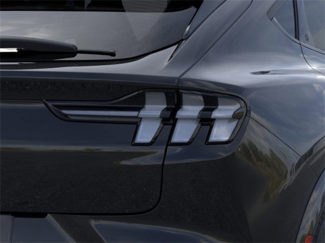 2025 Ford Mustang Mach-E Premium photo 20
