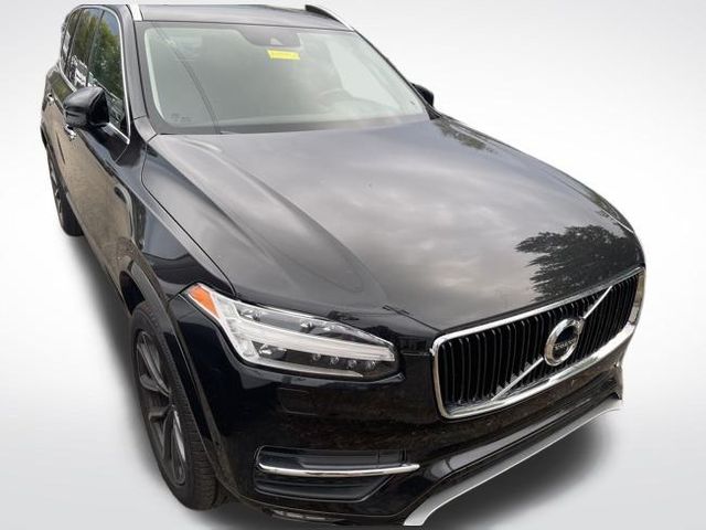 2018 Volvo XC90 T5 Momentum photo 10