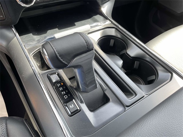 2025 Ford F-150 Lariat photo 15