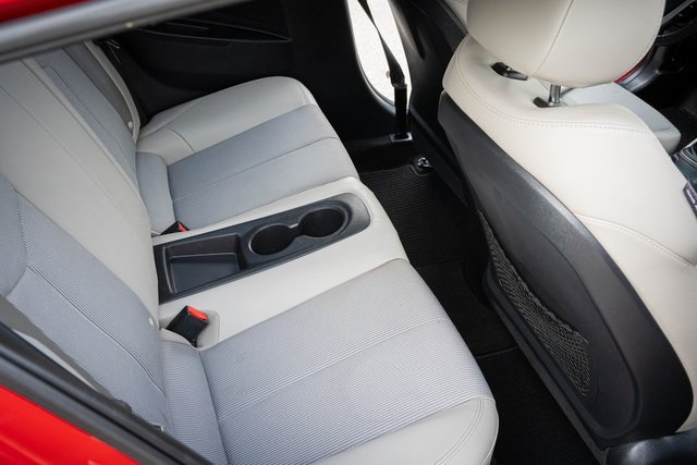 2013 Hyundai Veloster Base photo 27