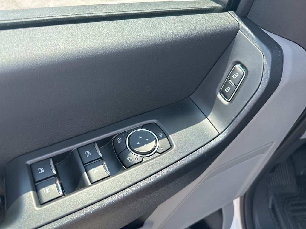 2026 Ford F-250 photo 10