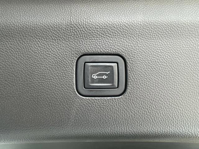 2022 Buick Enclave Essence photo 60