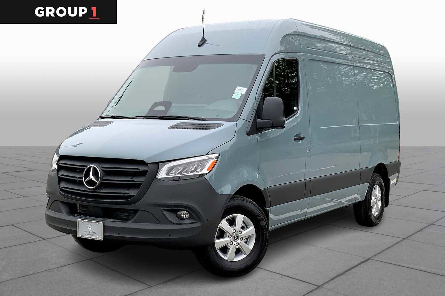 2025 Mercedes-Benz Sprinter Cargo Van Base's photo