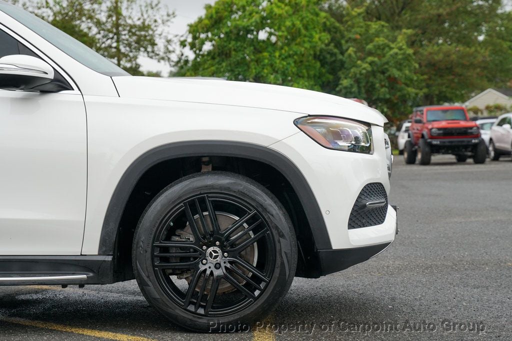 2022 Mercedes Benz GLS 450 4MATIC photo 3