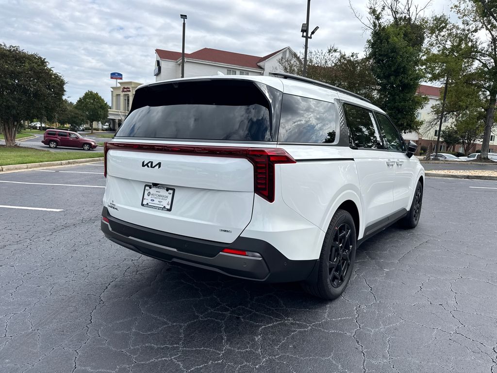 2026 Kia Carnival SX Prestige photo 2