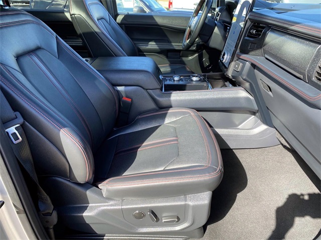 2023 Ford Expedition Limited photo 21