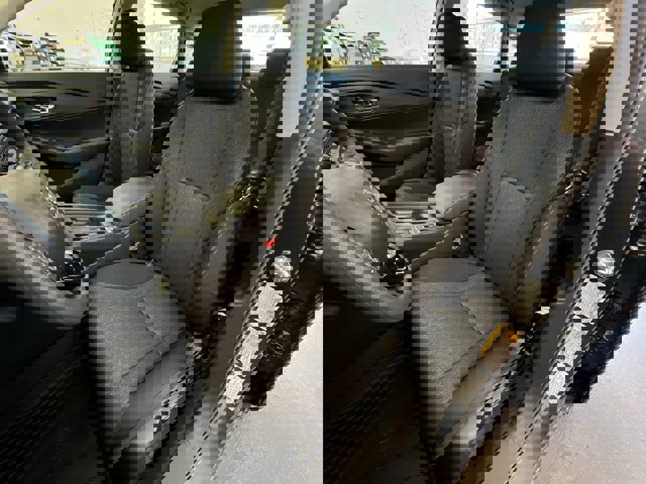 2025 Honda Accord LX photo 3