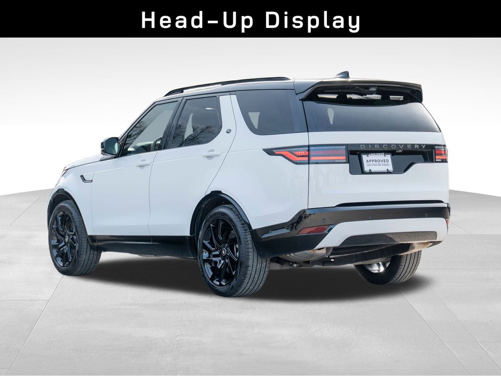 2024 Land Rover Discovery SE photo 3