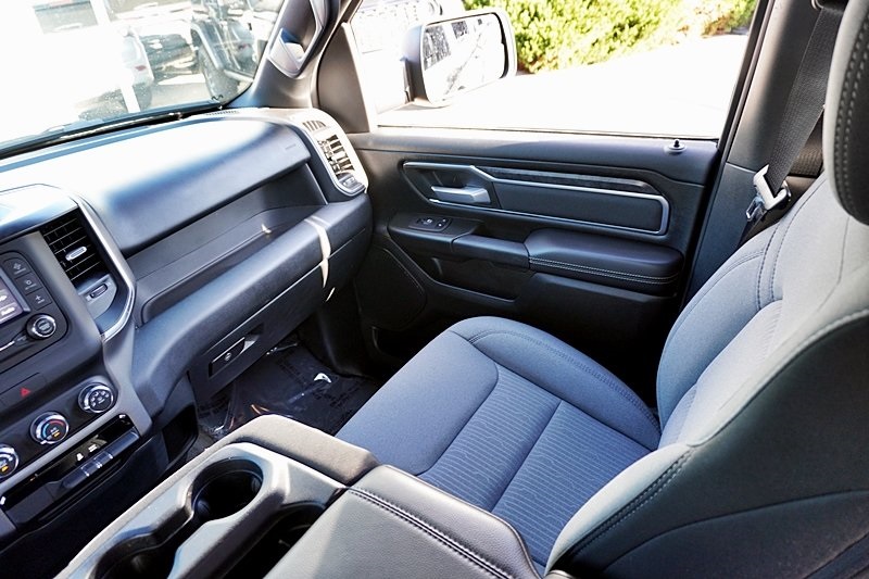 Certified Used 2024 Black Ram Big Horn/Lone Star image 22