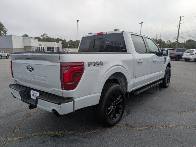 2025 Ford F-150 Lariat photo 4