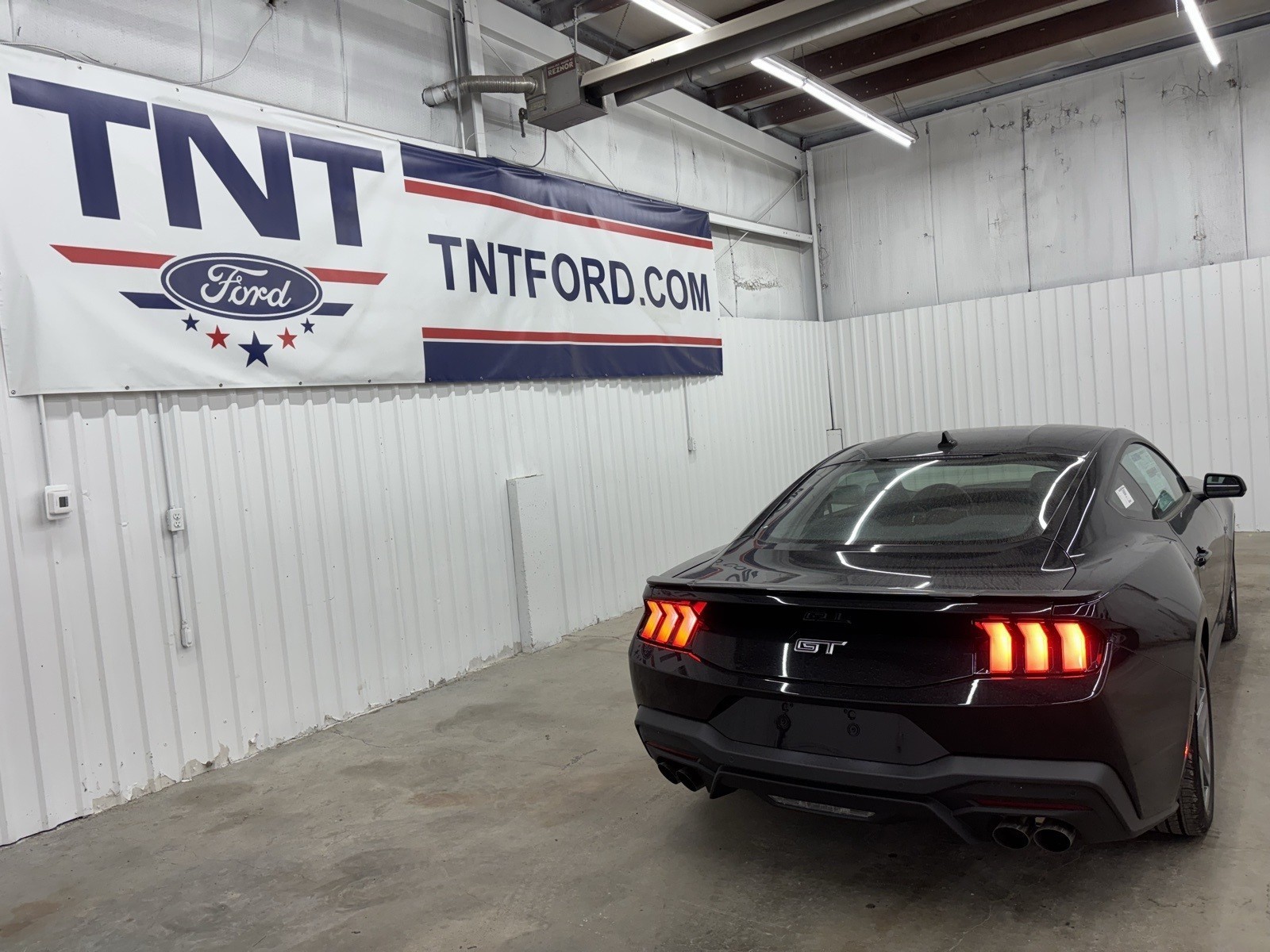 2025 Ford Mustang GT Premium photo 3