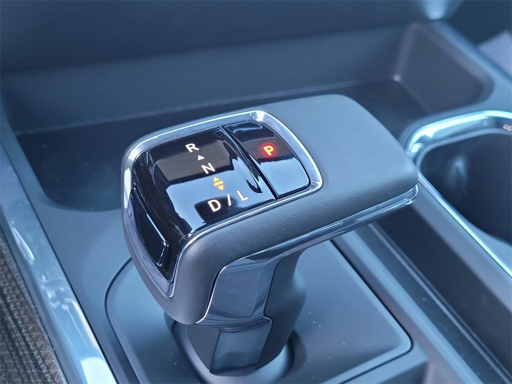 2025 Chevrolet Silverado 1500 RST photo 15