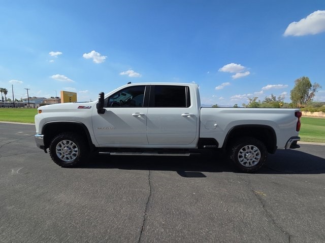 2023 Chevrolet Silverado 2500HD LT photo 4