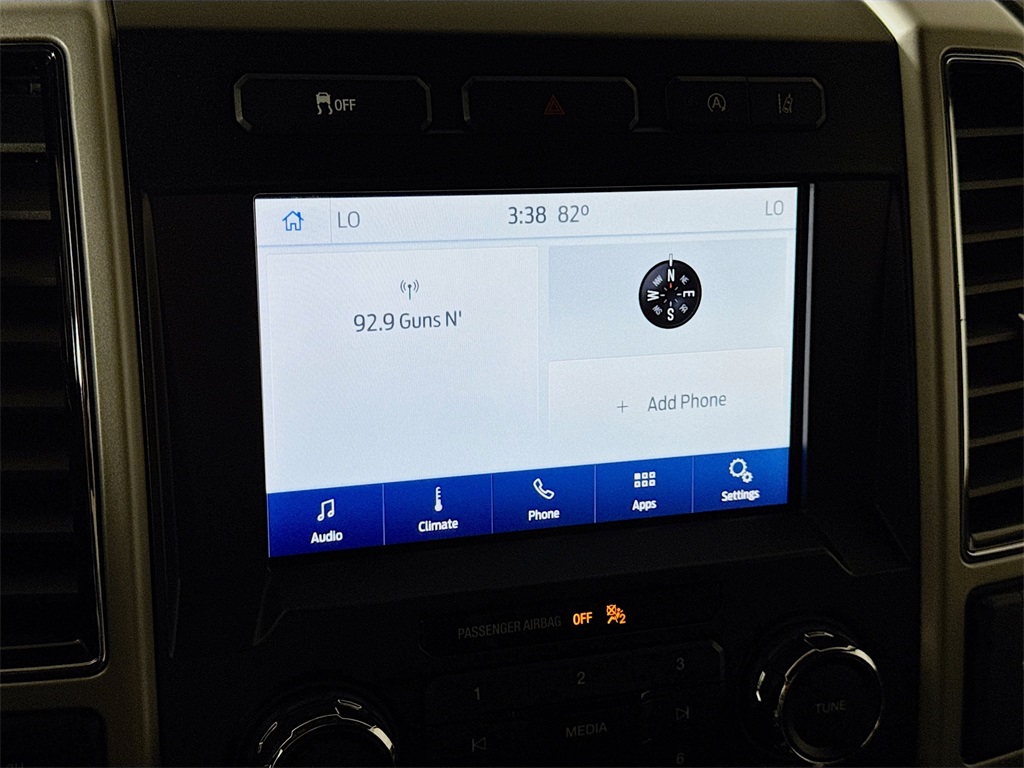 2020 Ford F-150 Lariat photo 24