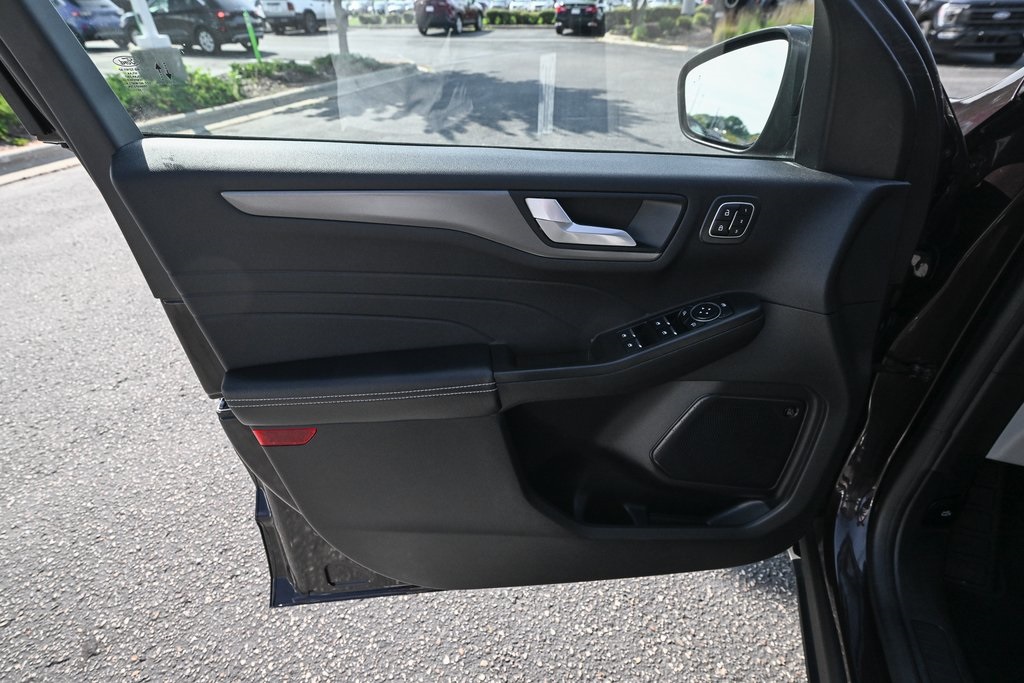 2023 Ford Escape Active photo 17