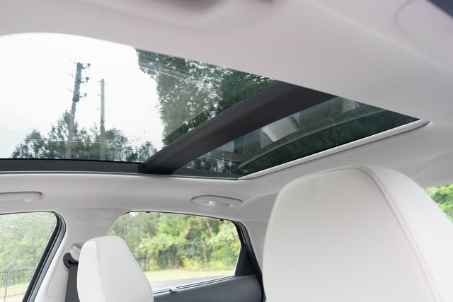 2025 Hyundai Sonata Hybrid Limited photo 3