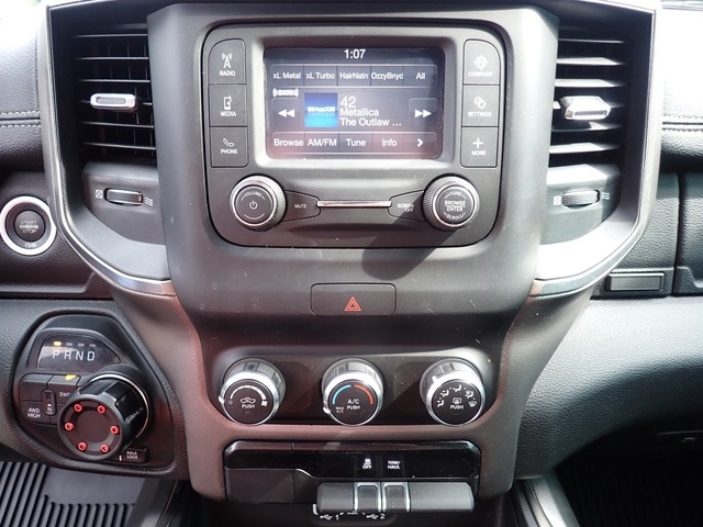 2020 Ram 1500 Rebel photo 21