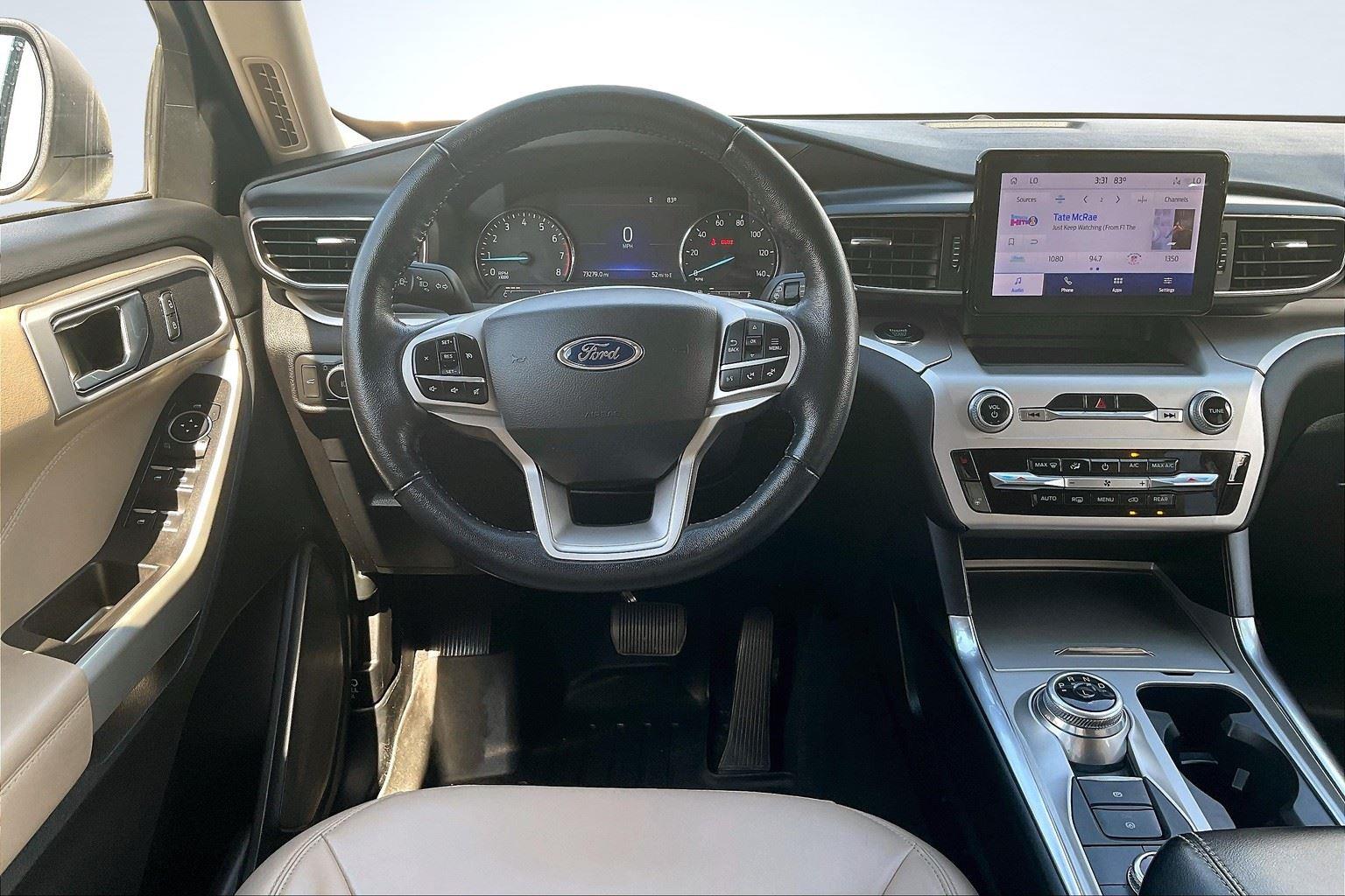 2022 Ford Explorer XLT photo 5